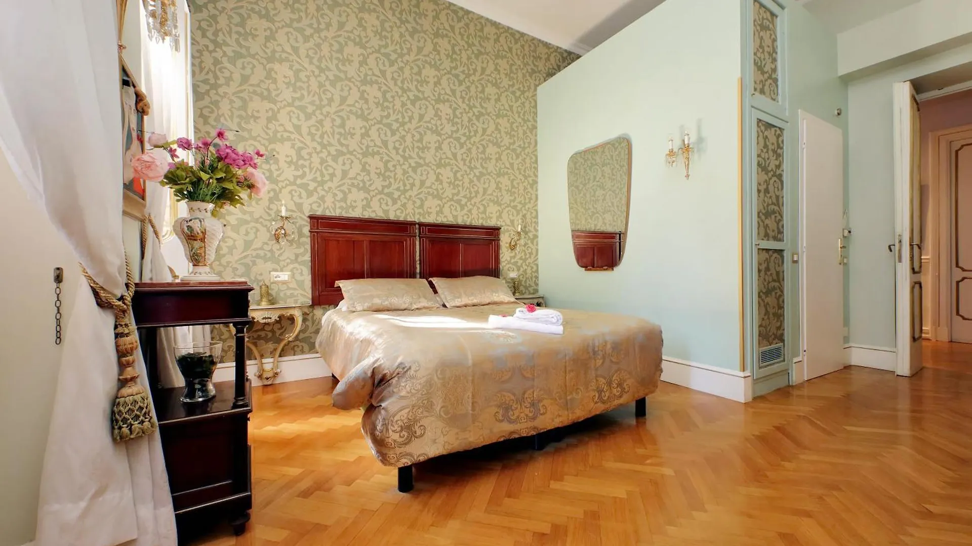 Domus Monami Luxury Suites Rome Italy