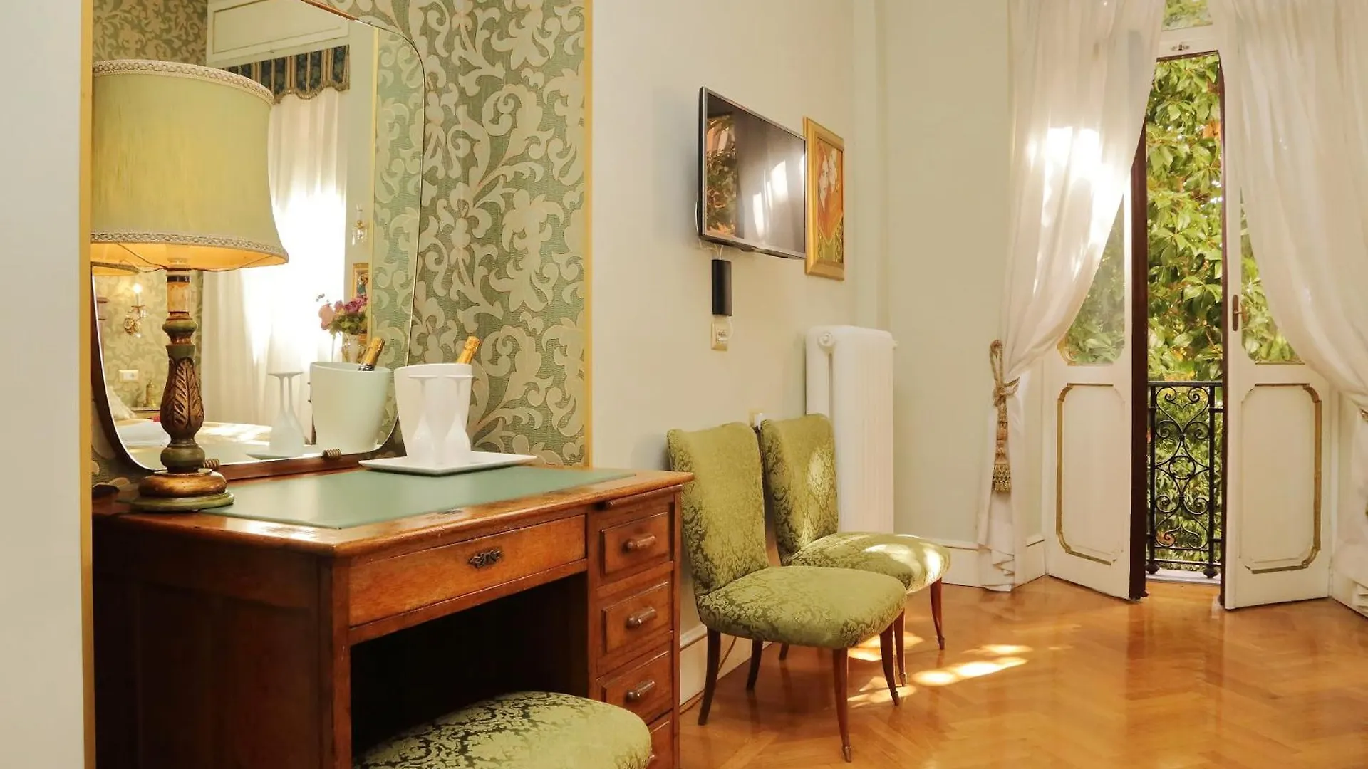 Domus Monami Luxury Suites Rome