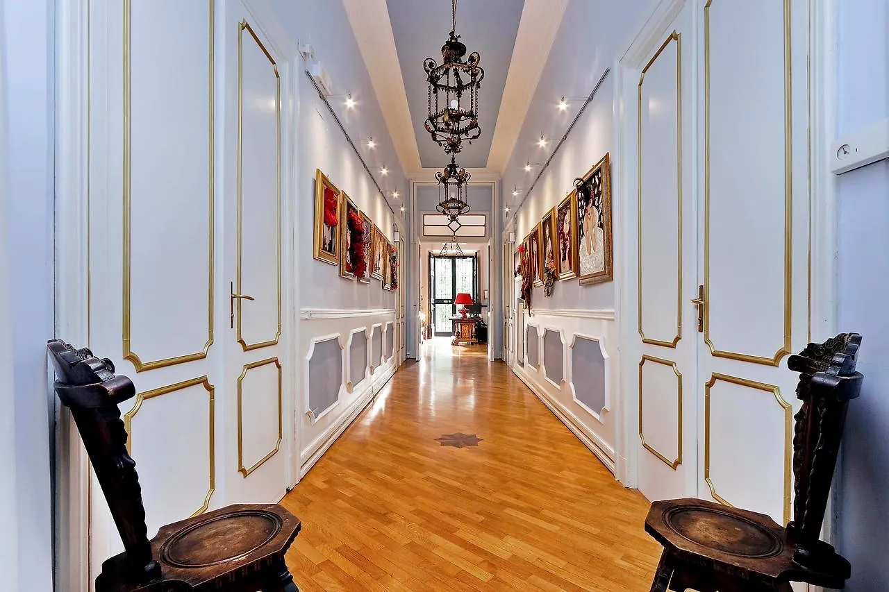 Domus Monami Luxury Suites Rome Guest house